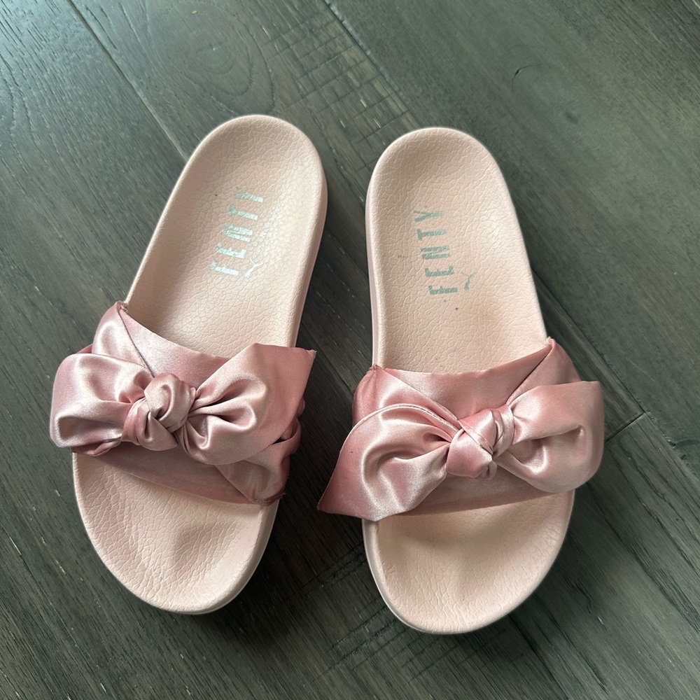 Pink Bow PUMA X Rihanna FENTY slides